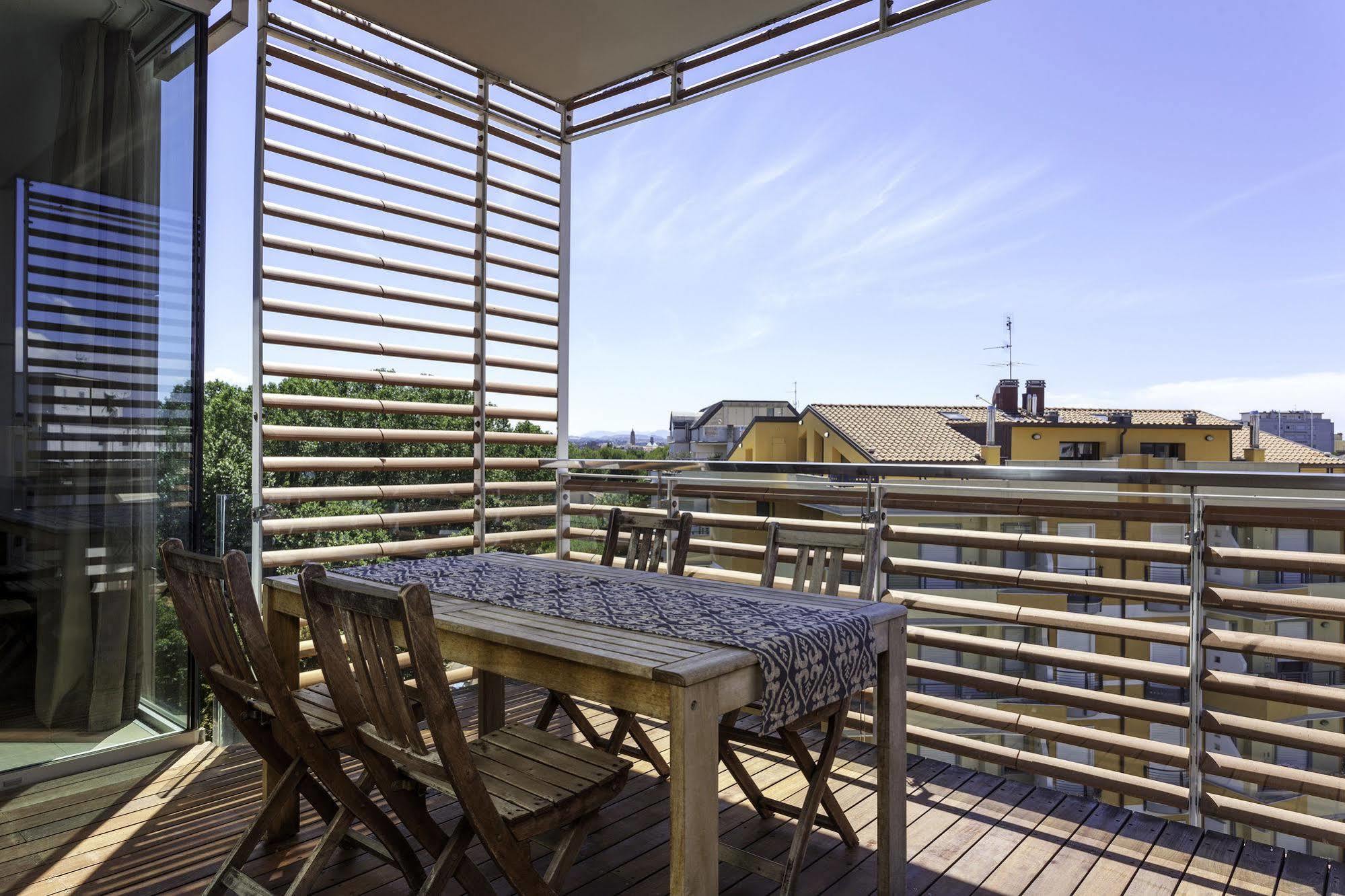 Residence Delfina Rimini Luaran gambar