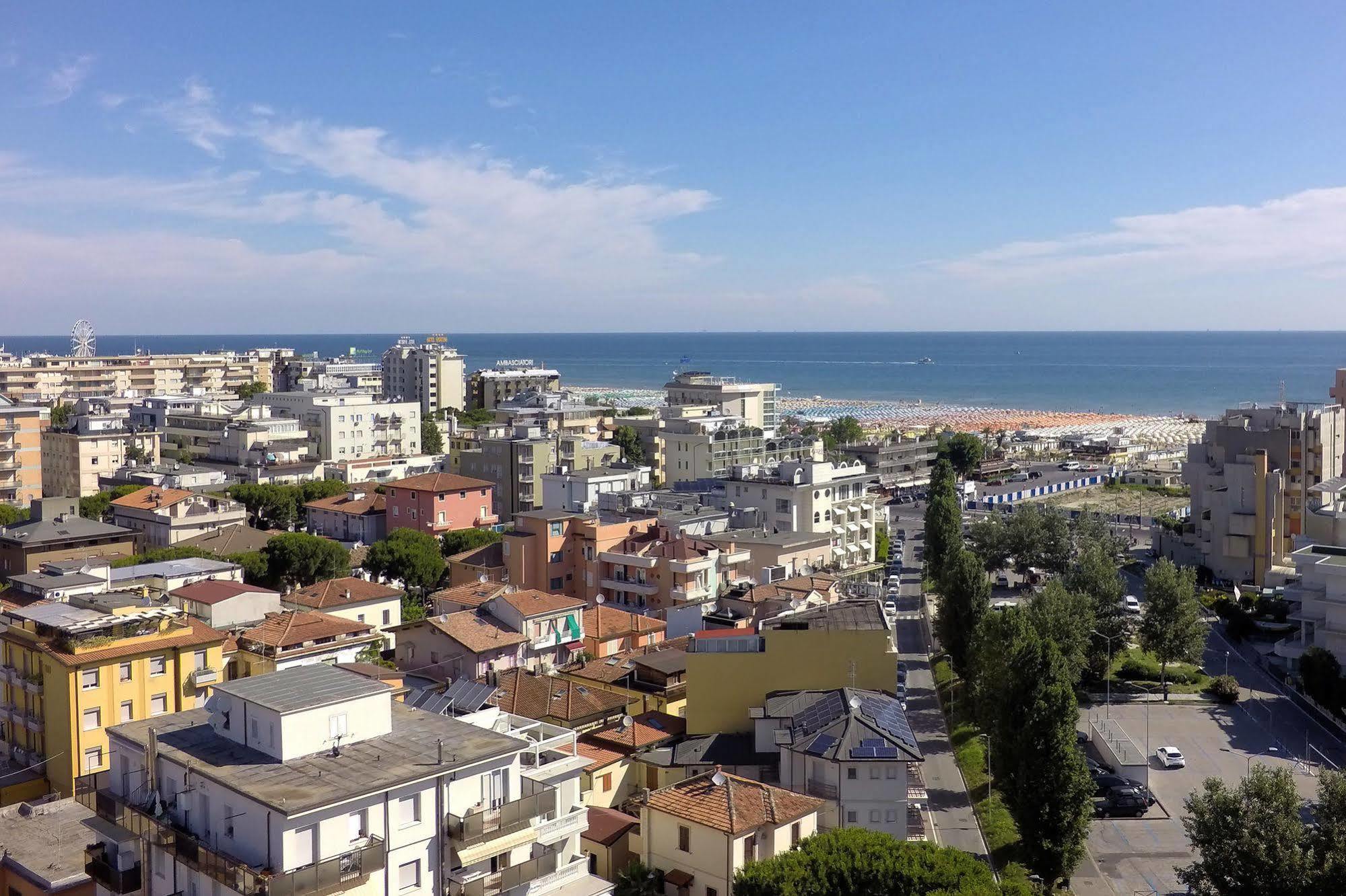 Residence Delfina Rimini Luaran gambar
